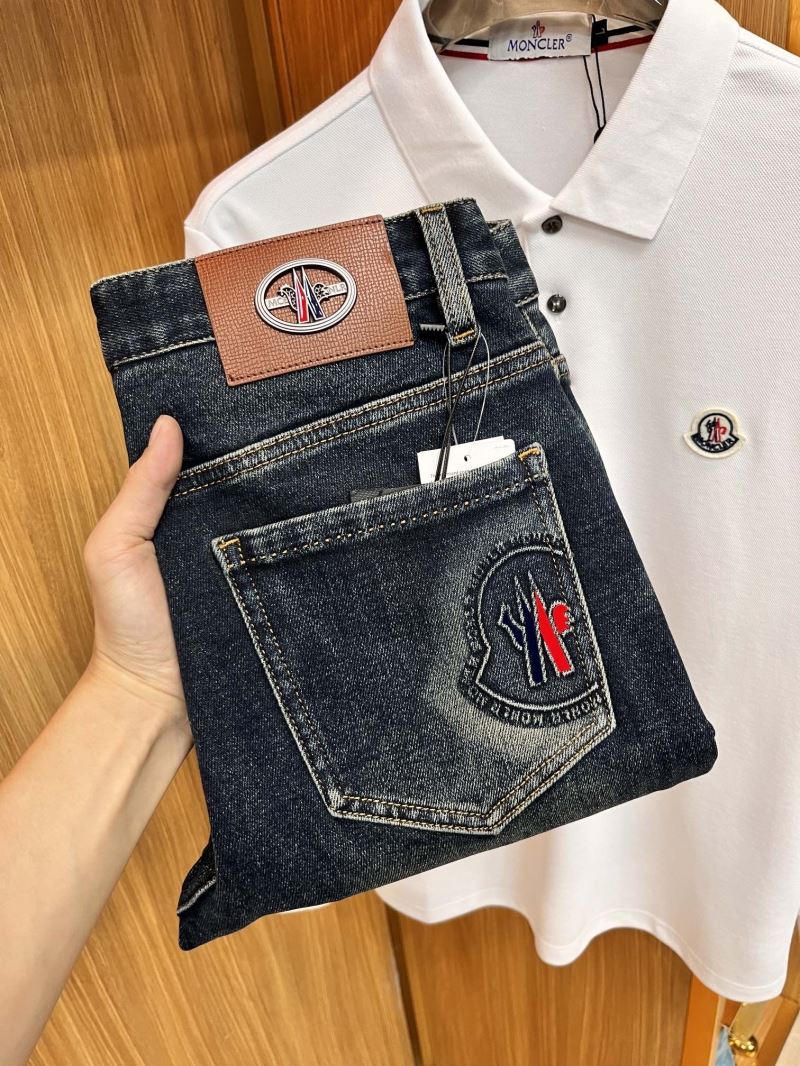 Moncler Jeans